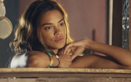 Travessia: Brisa encontra problemas no Rio de Janeiro, mas consegue trabalho em bar