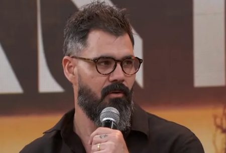Juliano Cazarré revela novo procedimento da filha