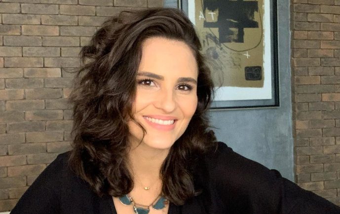 Fernanda Tavares comenta preocupação com a beleza e faz confissão sobre botox