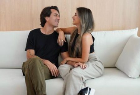 Nah Cardoso pega fãs de surpresa e se casa com Pelu em Las Vegas