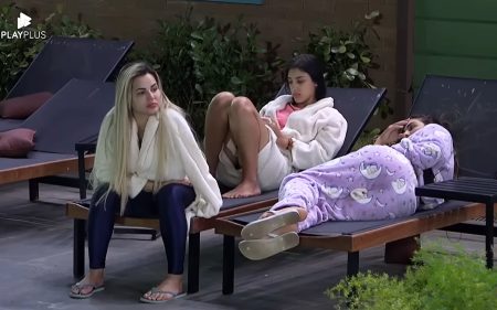 A Fazenda 2022: Deolane cria polêmica ao dizer que bissexualidade está na moda