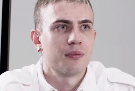 Leo Picon se explica sobre mostrar as partes íntimas em vídeo de Jade