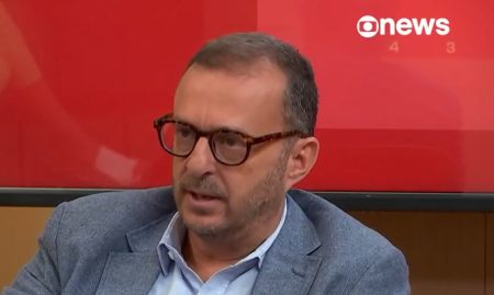 Jornalista da GloboNews causa ao citar ex-atriz pornô em análise ao vivo