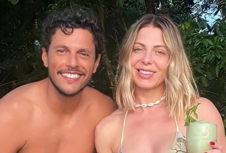 Sheila Mello surpreende ao revelar fim do relacionamento