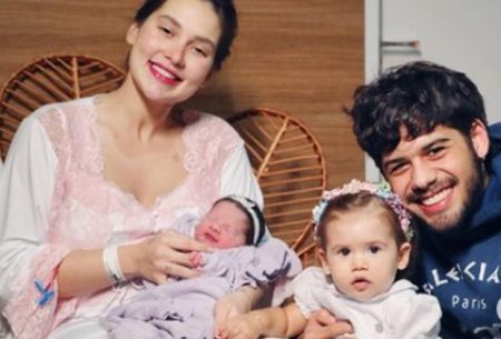 Virginia Fonseca impressiona ao expor corpo trincado poucos dias após parto