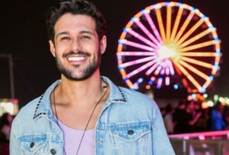 Rodrigo Mussi faz festa para celebrar a vida após sete meses de grave acidente