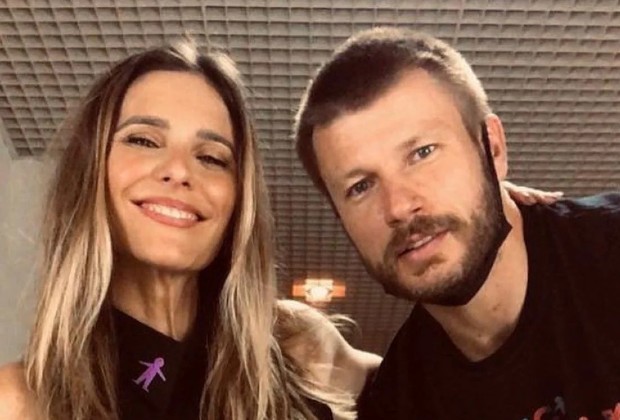 Fernanda Lima comenta título de “casal margarina” com Rodrigo Hilbert