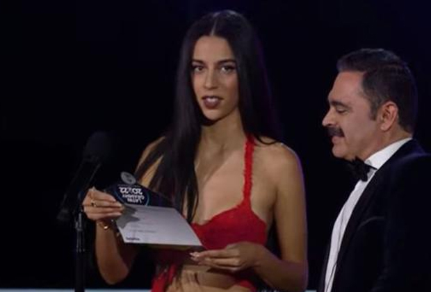 Marina Sena reage de forma chocante ao anunciar vitória de Chitãozinho e Xororó no Grammy