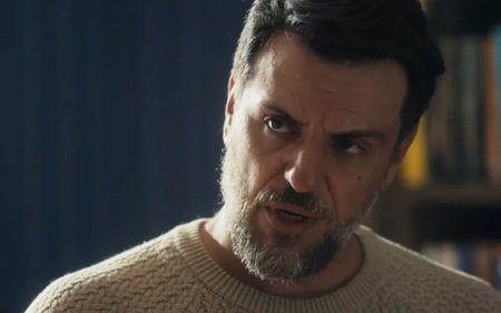 Travessia: Moretti descobre segredo de Oto e surta com o hacker
