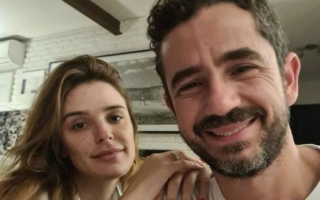 No Catar, Felipe Andreoli pede energia positiva para Rafa Brites
