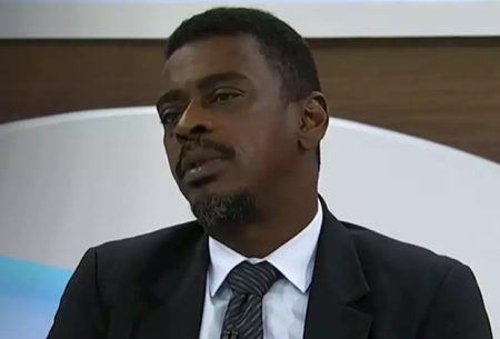 Seu Jorge volta a se manifestar sobre racismo em show e surpreende com comentário