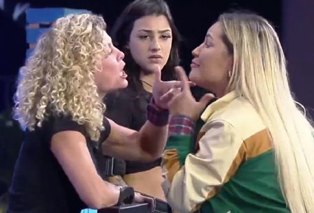 A Fazenda 2022: Bárbara e Deolane discutem de forma pesada e atriz debocha dos trejeitos da rival