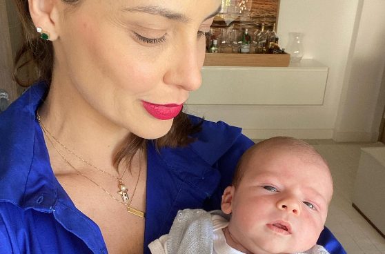 Camila Rodrigues lamenta ver filho recém-nascido com dor: “Fico nervosa”