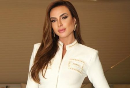 Nicole Bahls surpreende ao mostrar carro avaliado em meio milhão