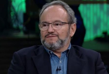 Filha faz homenagem emocionante a Ernesto Paglia após demissão da Globo