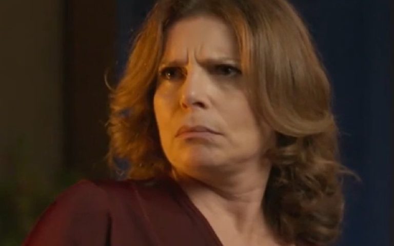 Deodora (Débora Bloch) em Mar do Sert