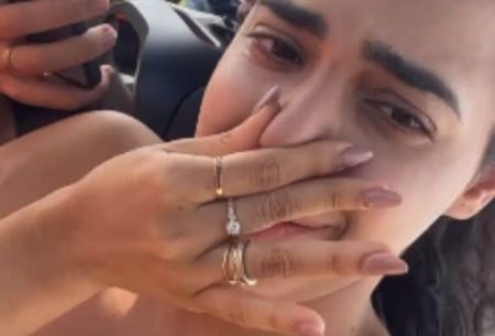 Sucesso na web, Mirella Santos surge aos prantos após situação em perfil