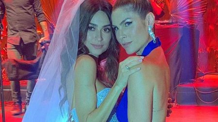 Thaila Ayala abre o coração em homenagem para amiga: “Marida”