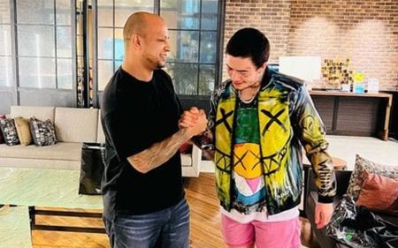 Whindersson Nunes ganha peça de roupa com valor impressionante