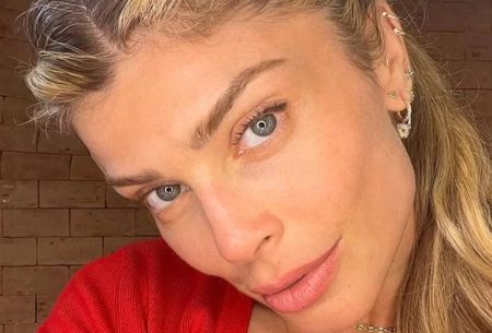 Após flertes, Grazi Massafera engata romance com ex de Marquezine e Débora Nascimento