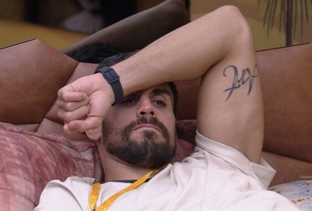 BBB 2023: Cara de Sapato passa por dificuldade após crises e deixa sister preocupada