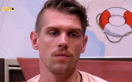 BBB 2023: Cristian nega que tenha traído o grupo durante reunião de condomínio