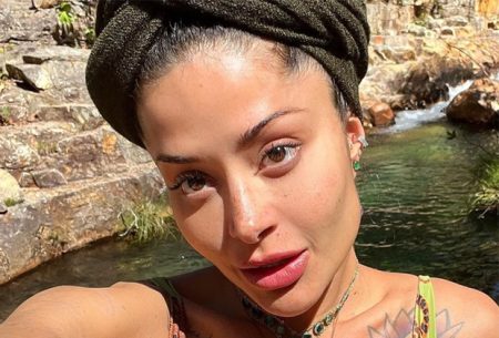 Solteira, Aline Campos fala sobre chances de viver romance de Carnaval