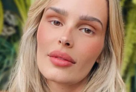 Após affair, Yasmin Brunet reencontra Xamã em meio a desfile e cena vem à tona