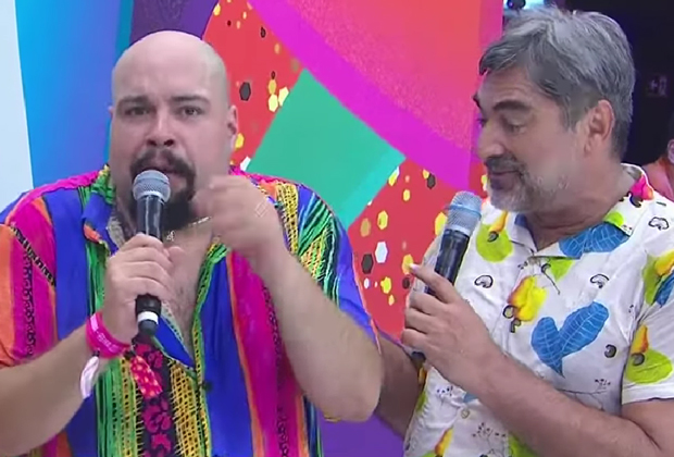 Tiago Abravanel expõe “revolta” com Zeca Camargo em transmissão ao vivo