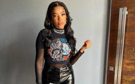 Fã de Ludmilla sofre em bloco e cantora toma atitude chocante