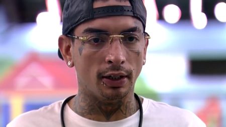 BBB 2023: MC Guimê expõe escândalo com Marcelo Rezende e irritação do seu pai