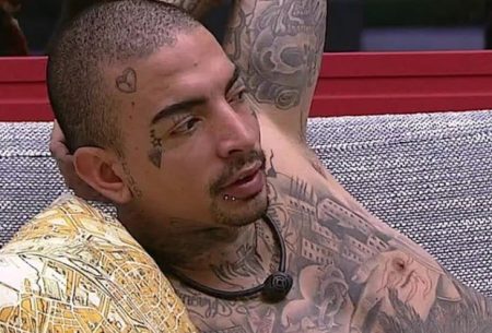 BBB 2023: MC Guimê deixa web impactada com detalhe chocante na cueca: “Lexa do céu”