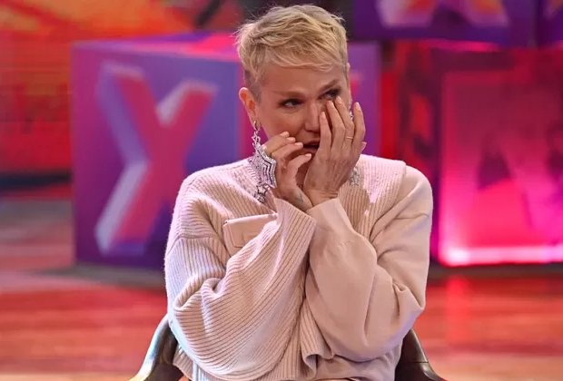 Xuxa fica aos prantos com atitude inesperada da Globo