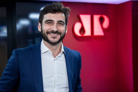 Jovem Pan alcança o 2º lugar de audiência na TV paga e destrona a CNN em novembro