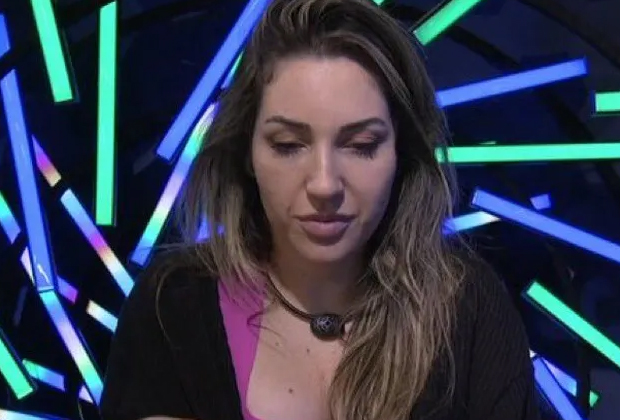 BBB 2023: Amanda desabafa sobre frustração dentro do reality: “Não dá”