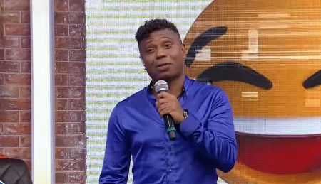 Em crise de audiência, RedeTV! acaba com programa e coloca ex-Os Donos da Bola na berlinda