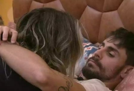 BBB 2023: Cara de Sapato surpreende e se declara a Amanda