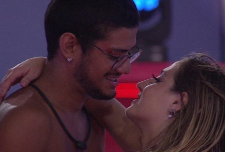 BBB 2023: Amiga revela se Gabriel Santana tem chances de conquistar Bruna Griphao