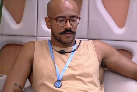 BBB 2023: Ricardo descobre atitude de Cezar, surta com situação e leva bronca de Sarah