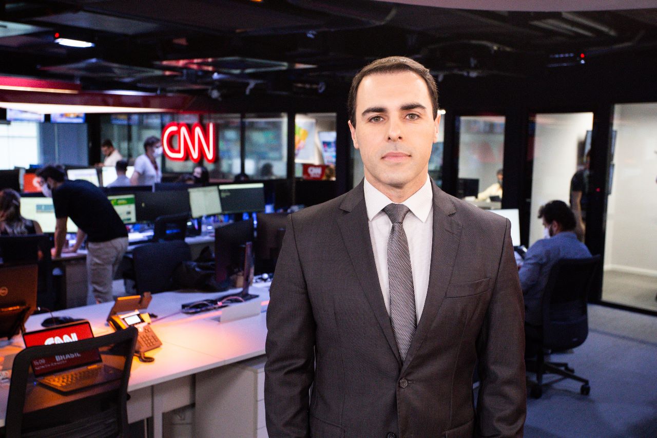 CNN Novo Dia faz canal derrotar a GloboNews e Jovem Pan pelo 2º mês consecutivo
