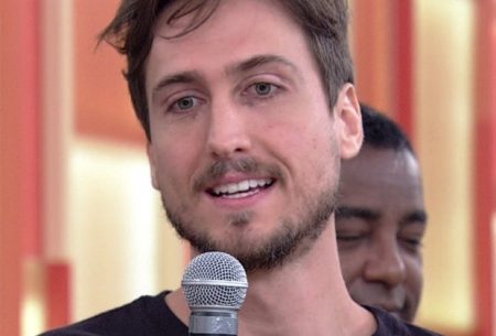 Fora da TV há cinco anos, Igor Angelkorte revela detalhes de retorno em Terra e Paixão