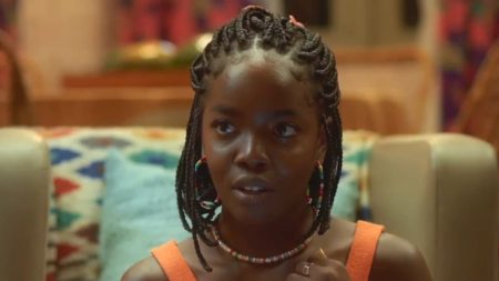 Sucesso de Vai na Fé, Clara Moneke surpreende ao relatar tudo o que tem vivido