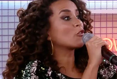 Em meio à negociação, Domitila Barros revela se tem planos de fazer novela