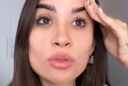Após afastamento, Bianca Andrade reaparece seminua e sofre críticas por pose polêmica: “Apelativo”