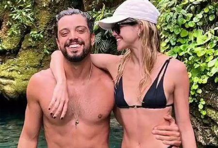 Após assumir bissexualidade, Rodrigo Simas revela reais planos com Agatha Moreira