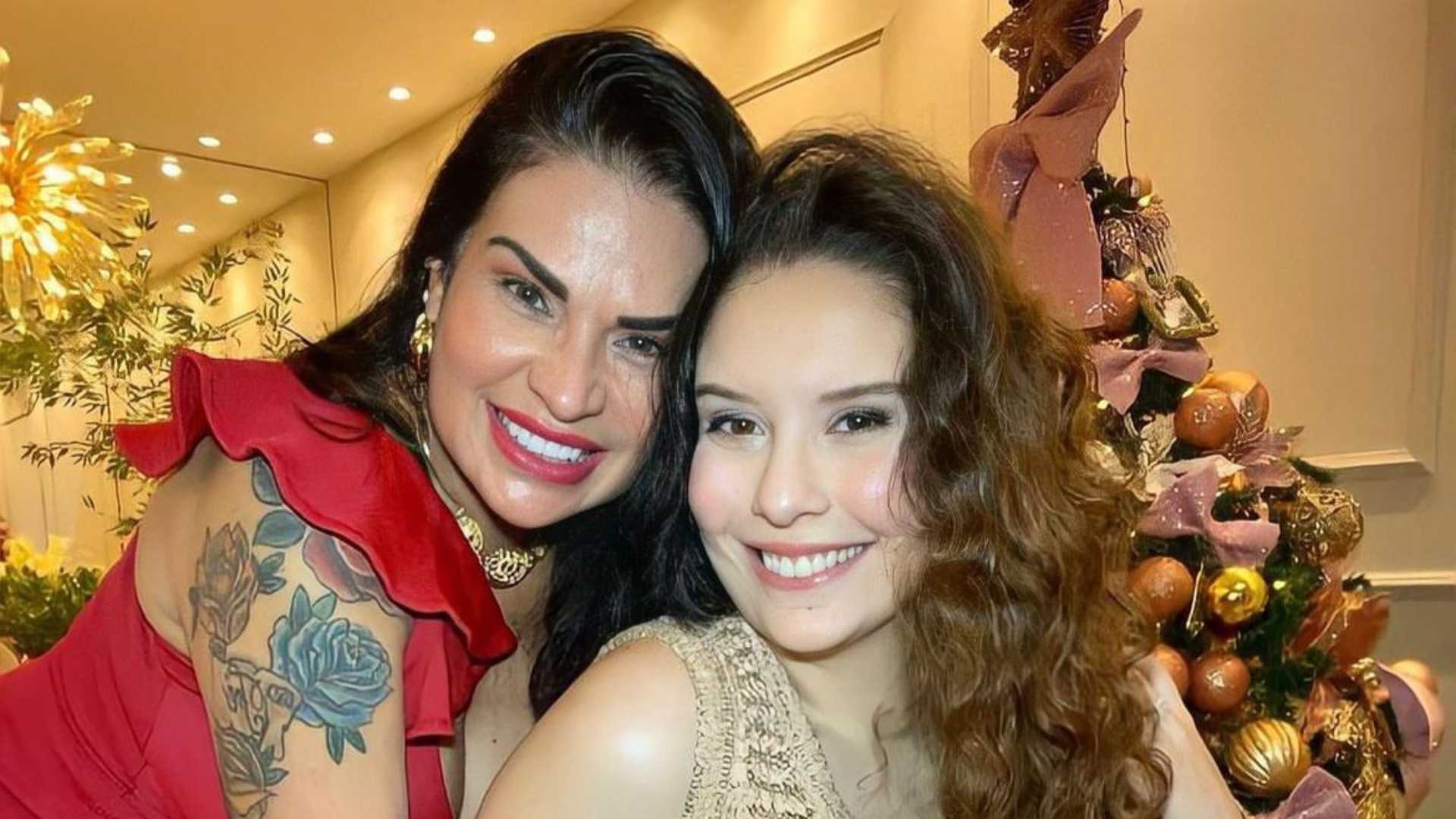 Solange Gomes expõe conselho que deu para a filha antes de reality show