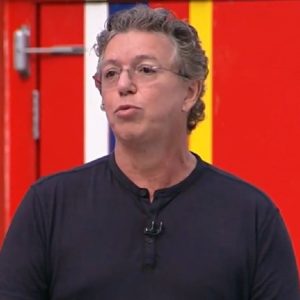 Globoplay vira canal da TV aberta e faz o SBT comer poeira com faturamento  extraordinário