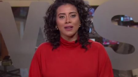 Aline Midlej se despede da GloboNews para dar à luz 1ª filha e se emociona ao vivo