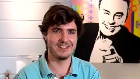 Em meio à disputa por herança, filho de Gugu Liberato choca ao expor corpo musculoso
