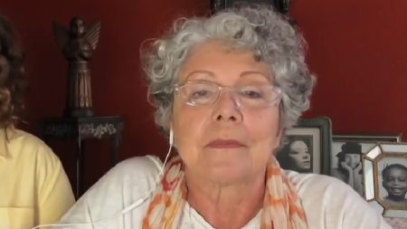 Ângela Leal toma decisão definitiva sobre carreira após série de Leandra Leal